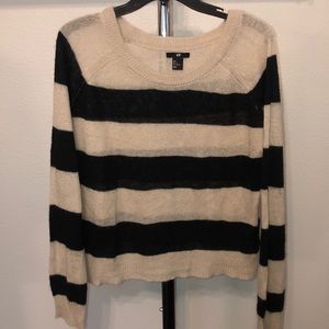 H&M striped sweater💫